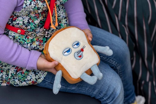 パンどろぼう MOOK【特別付録】ぬいぐるみポーチパスケース – 丸善