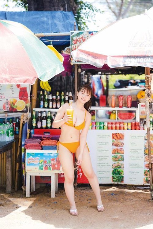 NMB48本郷柚巴 卒業記念写真集 どこを見ればいい？ – 丸善