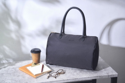 Aquascutum LONDON BIG ボストンバッグBOOK – 丸善ジュンク堂書店