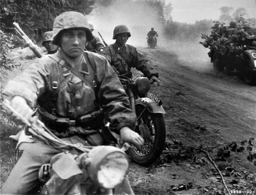 バルバロッサ 最前線のドイツ兵が見た独ソ戦 – 丸善ジュンク堂書店