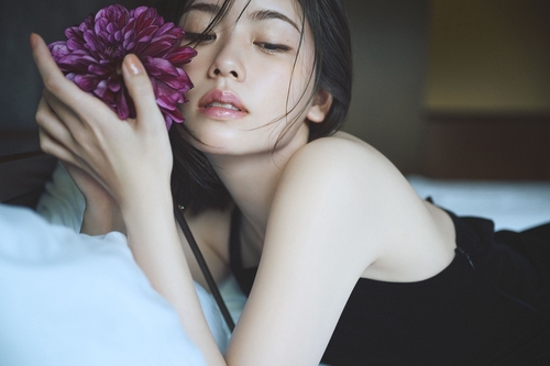 小芝風花カレンダー2026「Flower」 – 丸善ジュンク堂書店ネットストア