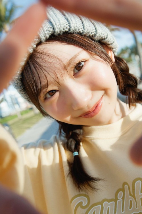 丸善ジュンク堂書店限定特典付き】日向坂46 藤嶌果歩 1st写真集 果実の