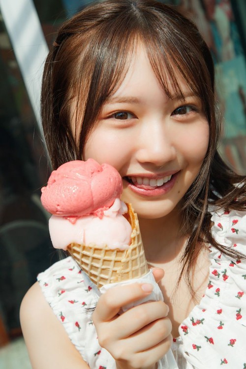 日向坂46 藤嶌果歩 1st写真集 果実の歩幅 – 丸善ジュンク堂書店ネット