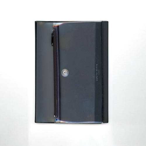 isshoni.ペンケース付ノートカバーPVC A5 Rブラック