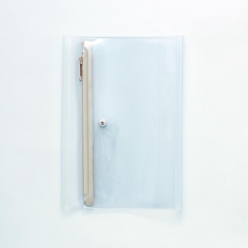 isshoni.ペンケース付ノートカバーPVC A5 Rクリアベージュ