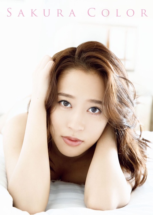 モーニング娘。’20 小田さくら写真集 『 SAKURA COLOR 』